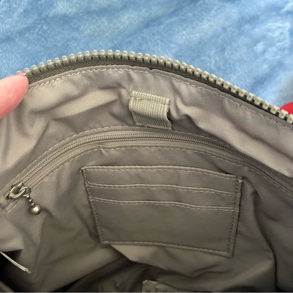 NWT Baggallini Red Comrade Crossbody - Picture 6 of 7